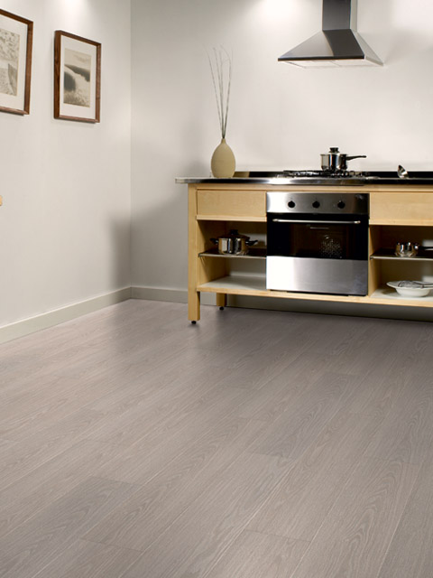 P140. Lamin8 White Smoked Plank