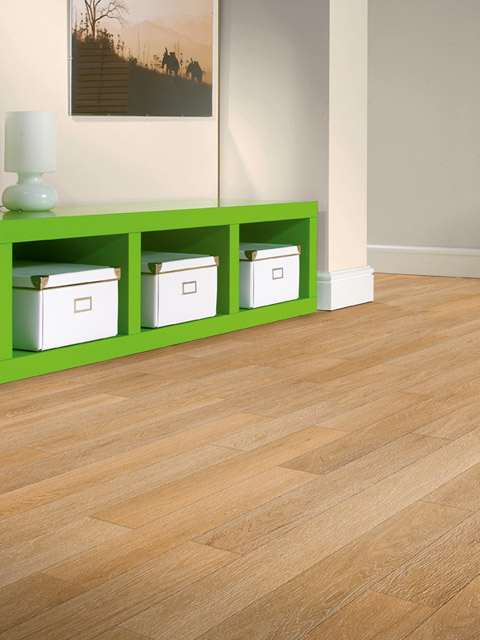 P40. Flink Oak Rustic Whitened BML Plank