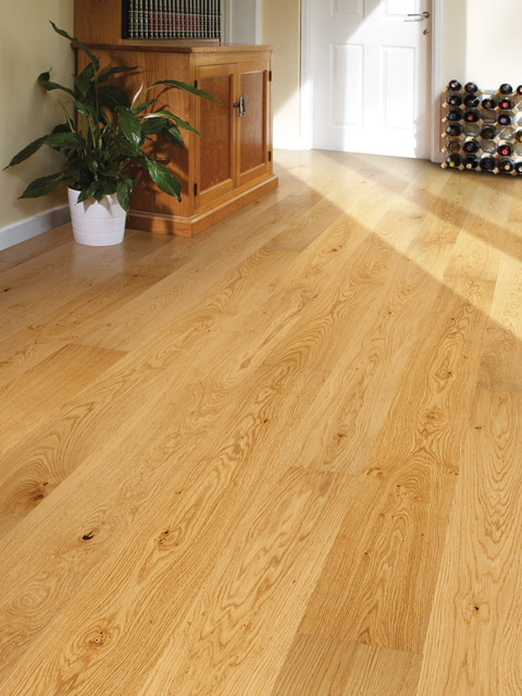 P76. Windsor Oak Rustic Plank