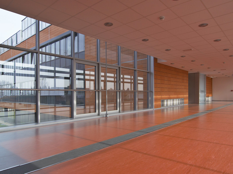 Polyflor - 2000 PUR, Vinyl Flooring, overview