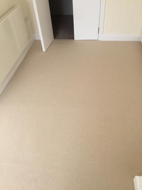 Kersaint Cobb Impressions Loop Honey Tone carpet installation_4