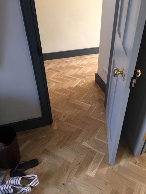 portfolio hardwood flooring herringbone wood 220616 05