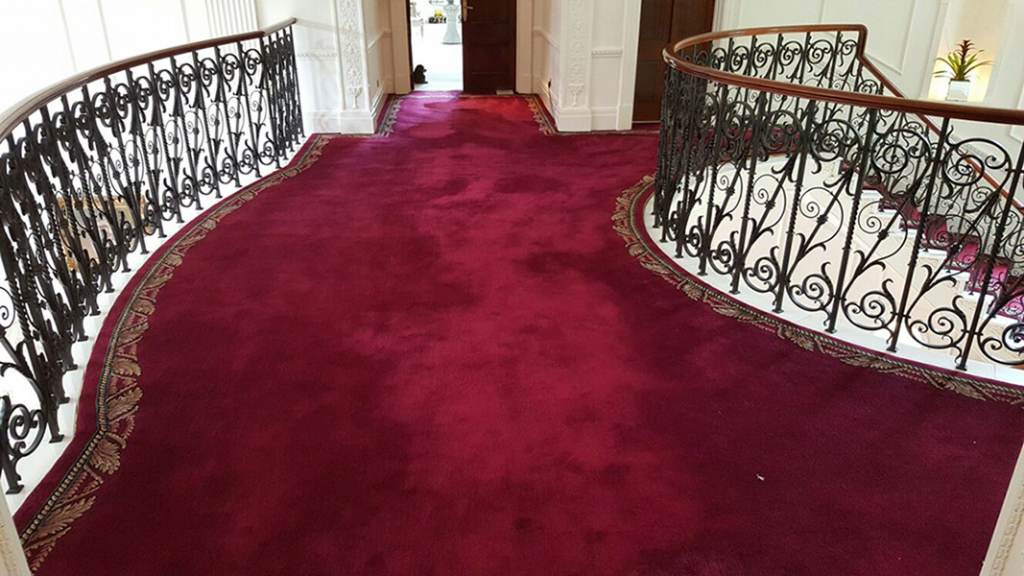 Red Stair Carpet With Border - Carpet - Residential