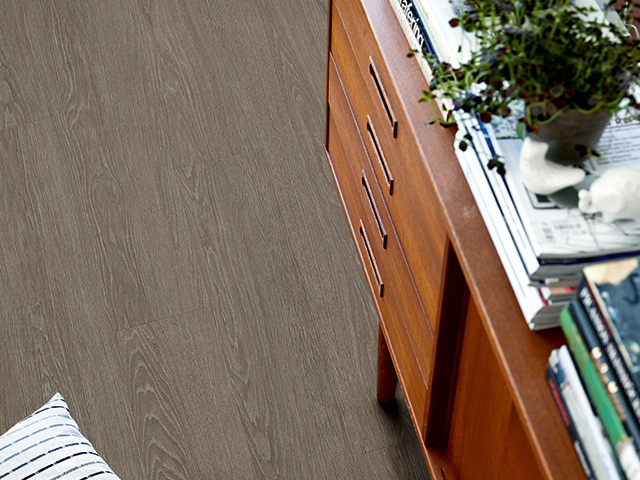 Pergo Vinyl - Classic Plank - VXX07-40016 - News - Vinyl Flooring