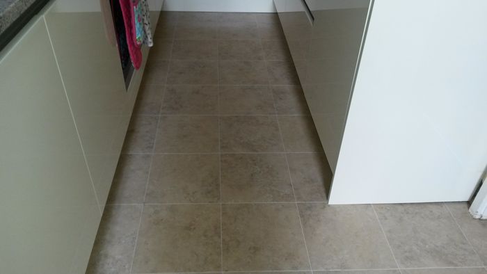 Karndean Knight Tile Stone Tiles - ST11 York Stone Vinyl Flooring - Amtico Flooring - Vinyl Flooring