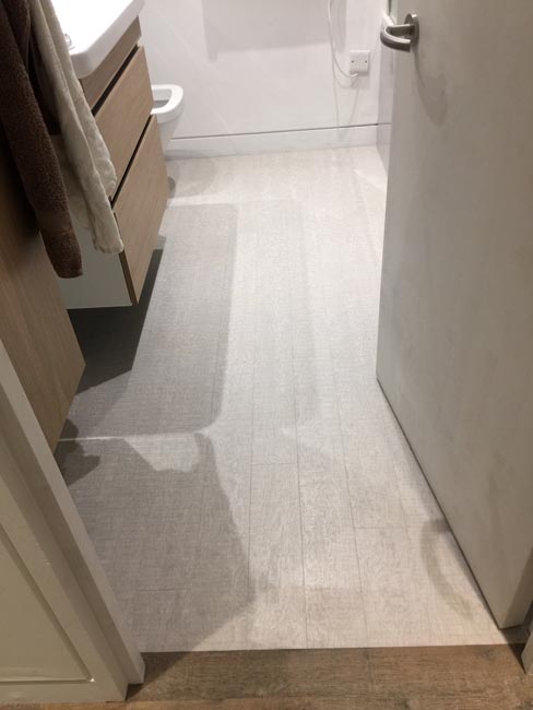 portfolio-smooth-floors-amtico-wood-plank-installation-03