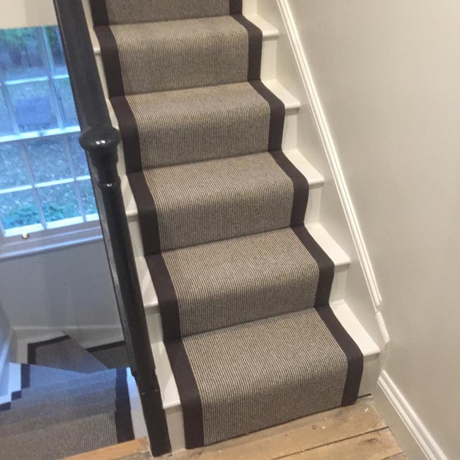 portfolio-carpets-grey-flatweave-with-black-border-09