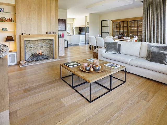 Lionvest Trading - Lalegno - Loire, Wood Flooring