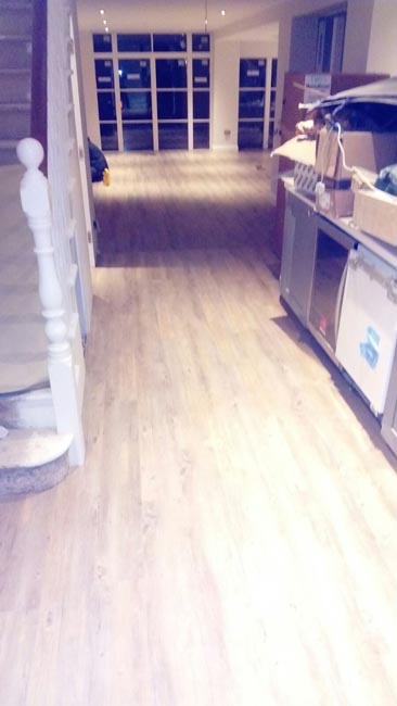 portfolio-smooth-floors-amtico-wood-effect-installation-rooms-03