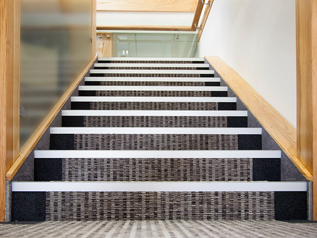 Quantum PS Stair Nosing Flooring - Carpet - Guide