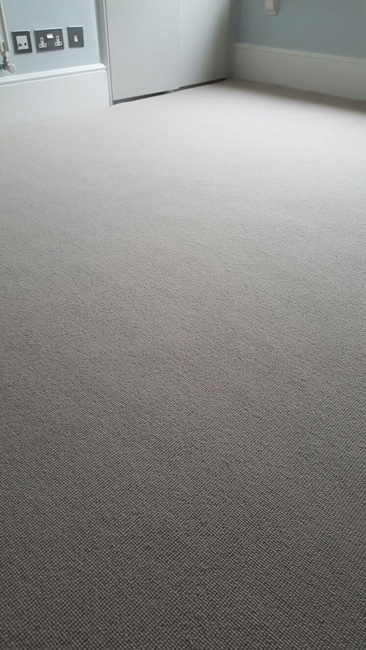 portfolio-carpets-white-carpet-room-01