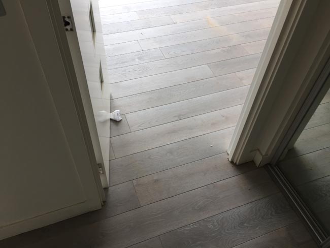 portfolio-hardwood-flooring-grey-wood-installation-09