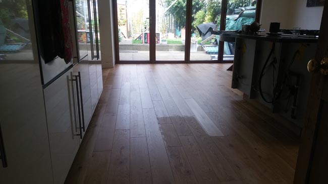 portfolio-hardwood-oak-flooring-in-premises-03