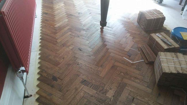 portfolio-hardwood-floors-herringbone-installation-anderson-job-02