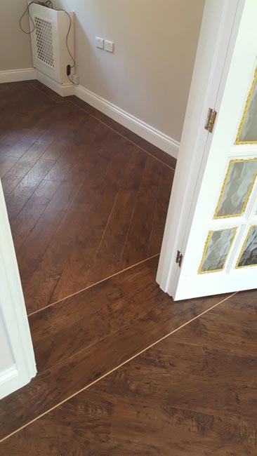 portfolio-smooth-floors-karndean-wood-style-with-border-02