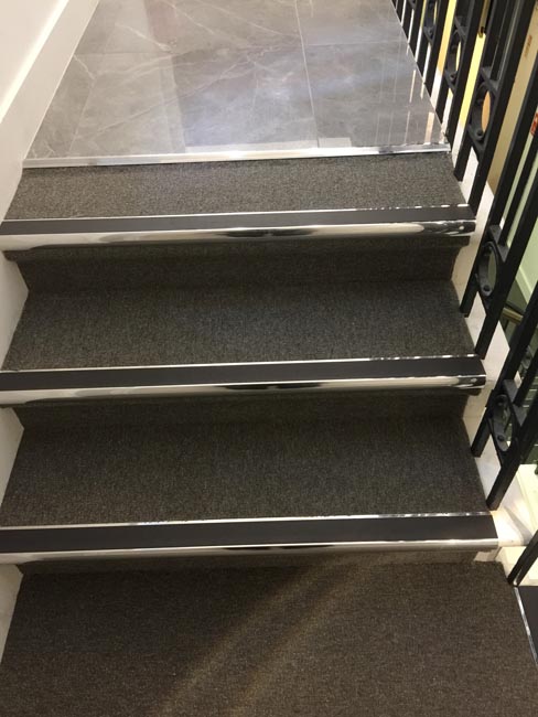 portfolio commercial carpet tile stairs with nosings 05
