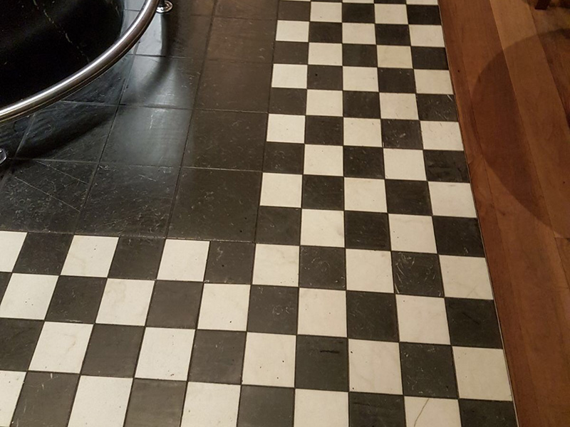 Bar & Restaurant - Porcelain Tile Flooring - Commercial