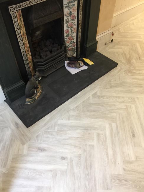 portfolio smooth floors amtico herringbone light grey wood 07