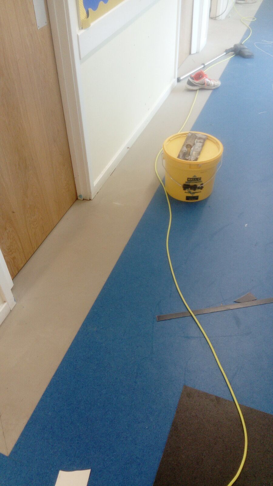 portfolio-linoleum-flooring-installation-to-areas-15