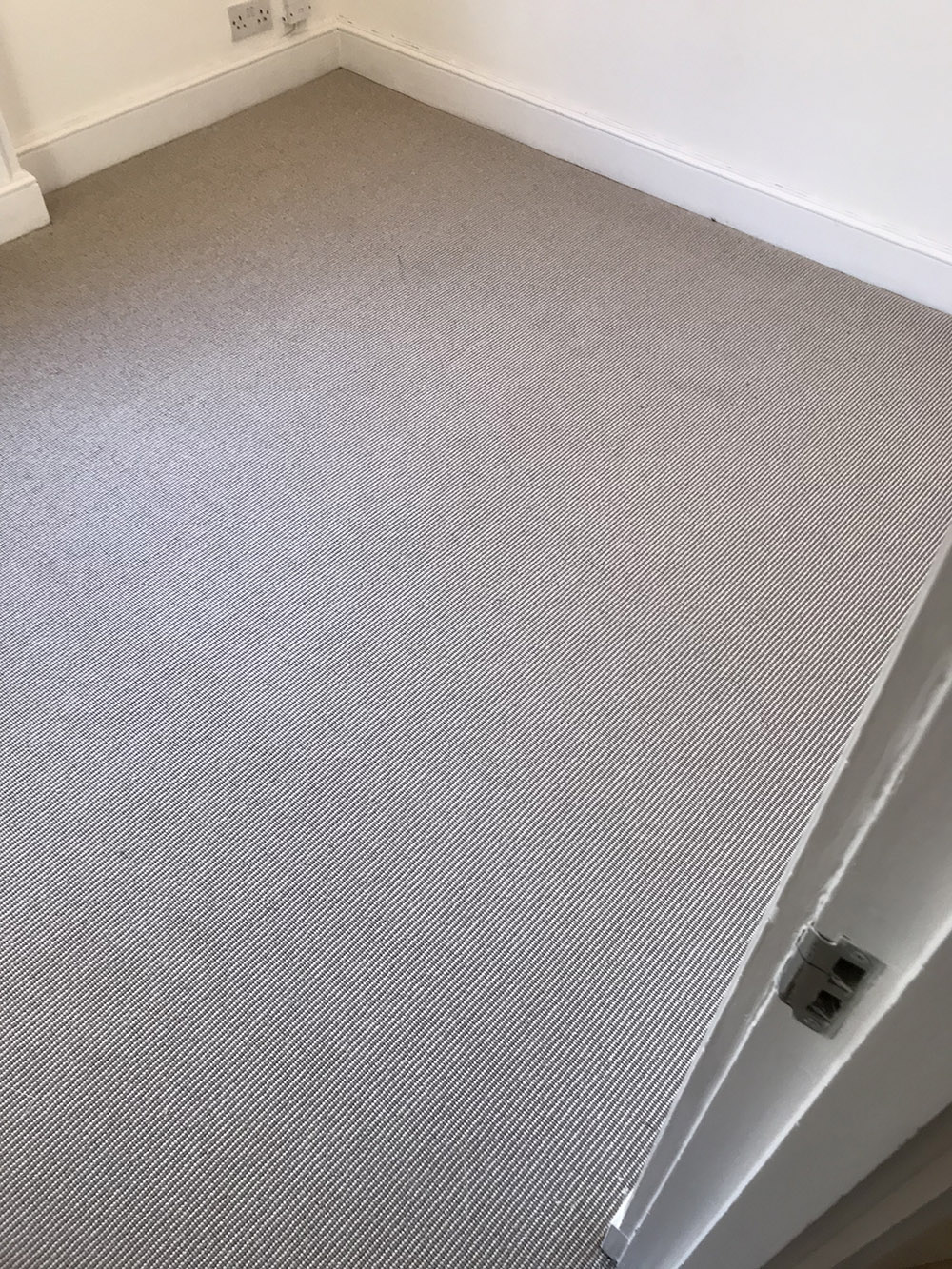 CORDED STAIRS INSTALLATION (3)