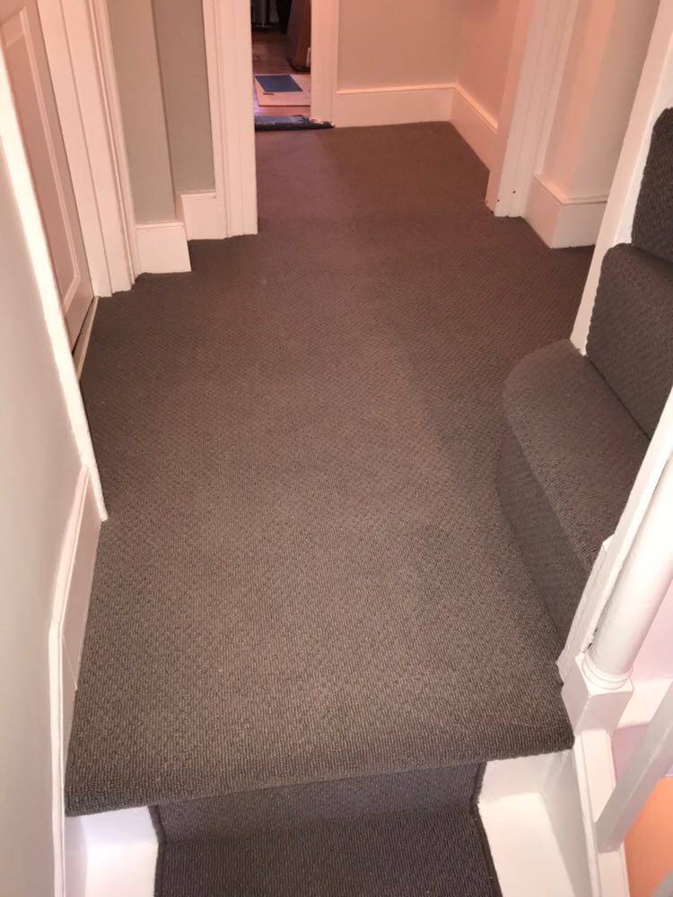 PORTFOLIO - BROWN STAIR CARPET RUNNER (3)