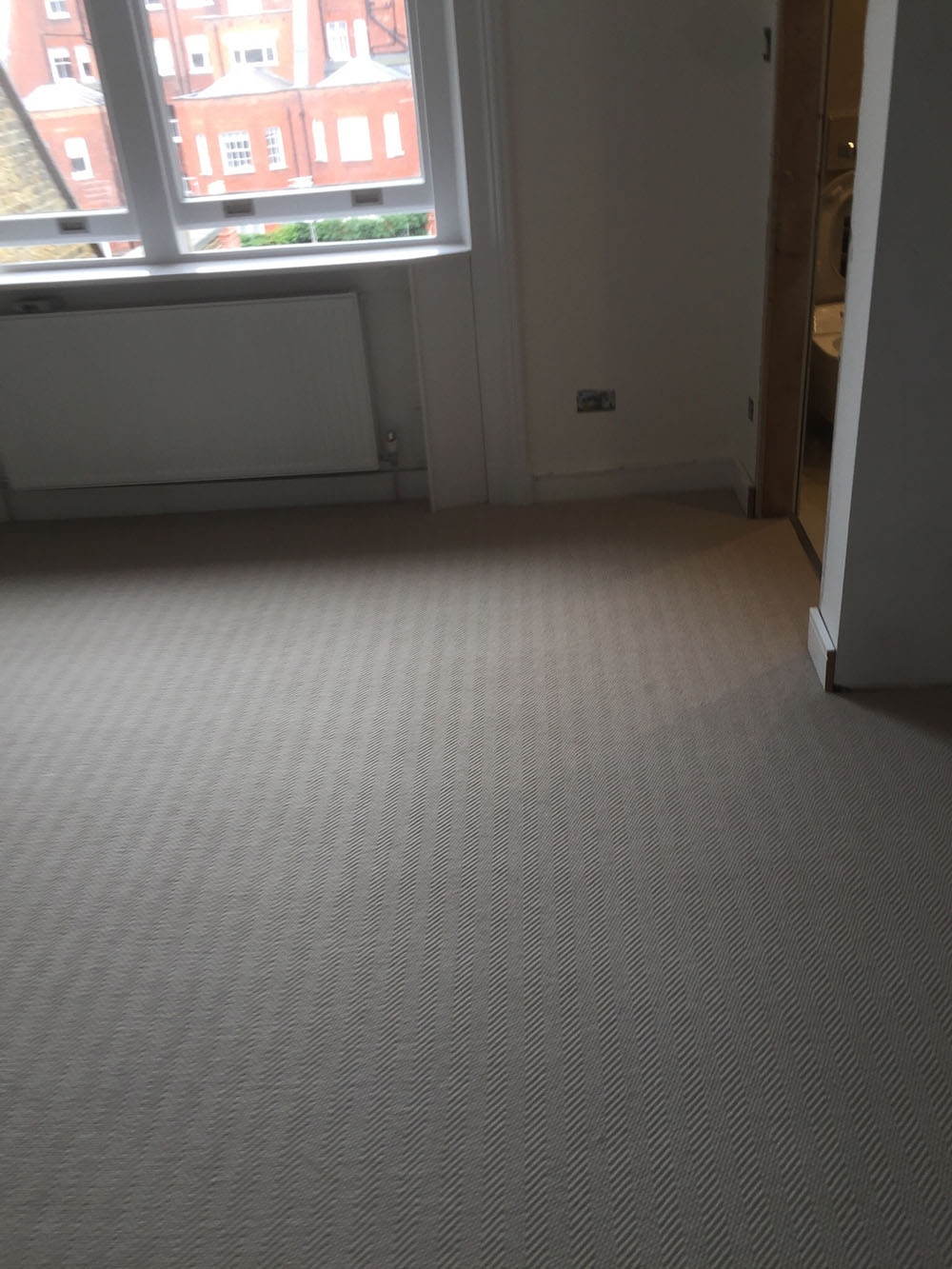 PORTFOLIO - GREY WOOL CARPET IN AREAS (1)