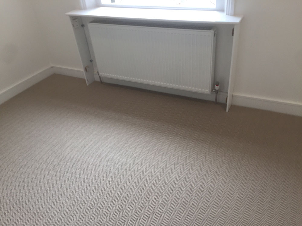 PORTFOLIO - GREY WOOL CARPET IN AREAS (2)