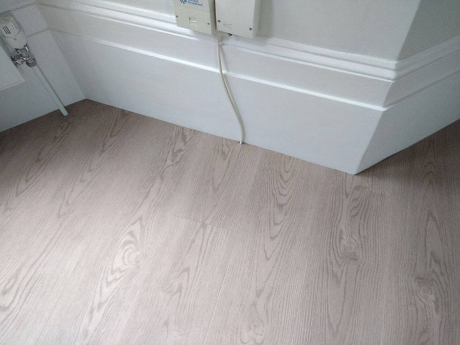 portfolio amtico barrel oak smoke installation 09