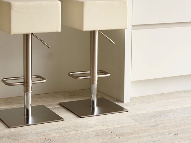 Lionvest Trading Lalegno - Barn Vouvray - News - Wood Flooring