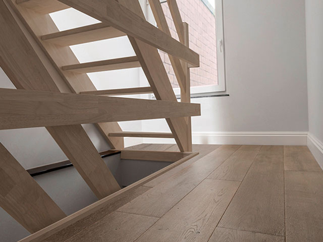 Lionvest Trading - Lalegno - Bourgogne, Wood Flooring