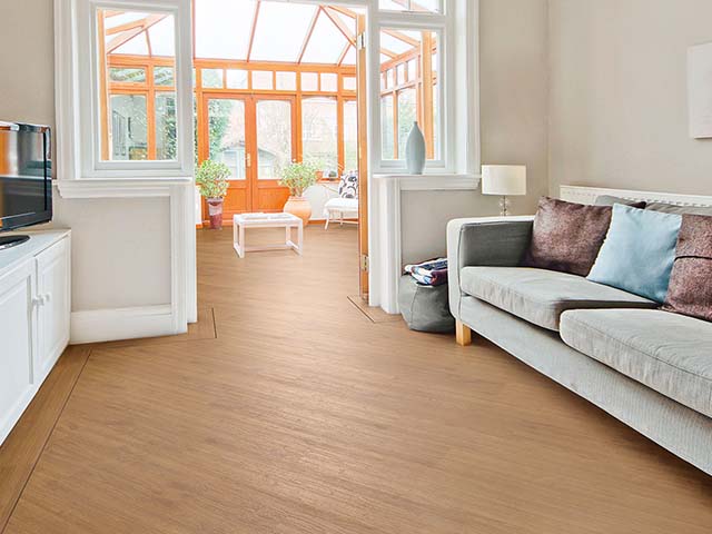 J2 Flooring: Natural Oak - Wood Flooring