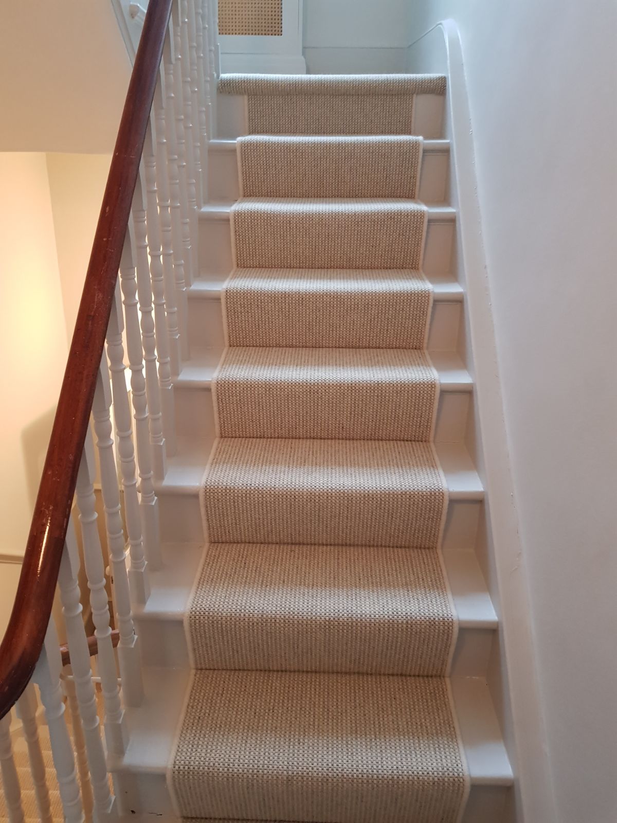 PORTGOLIO - LIGHT STAIR RUNNER (4)
