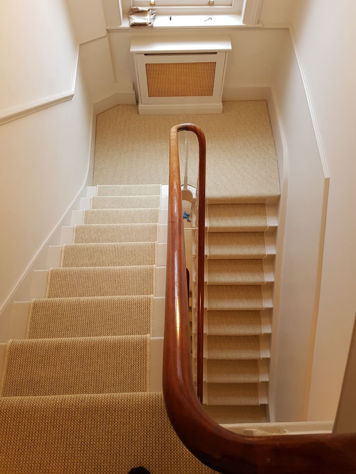 PORTGOLIO - LIGHT STAIR RUNNER (8)