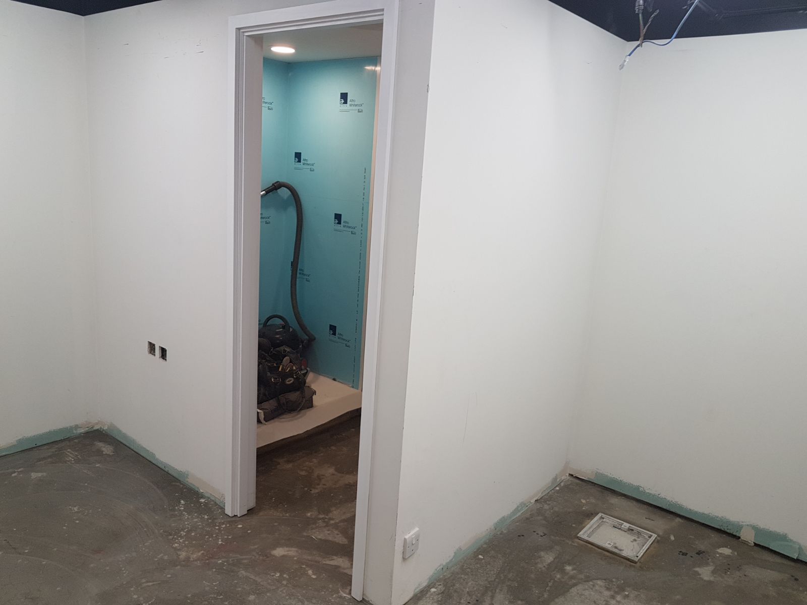 PORTFOLIO - DW TILES WORKS (7)