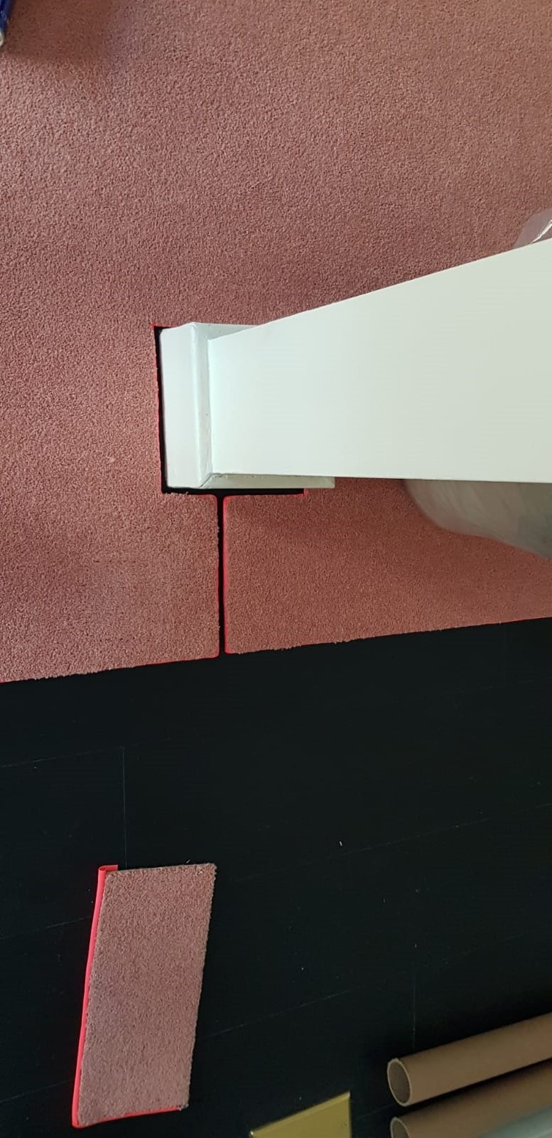 portfolio pink-carpet-runner-installation-stratford (2)