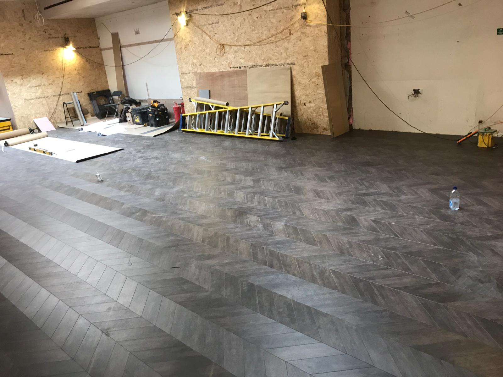 portfolio commercial amtico-signature-installation-queens-tennis-club (3)