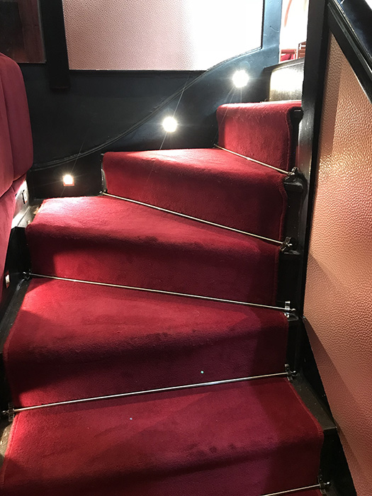 portfolio red-carpet-with-stairrods-installation-swiss-cottage (2)