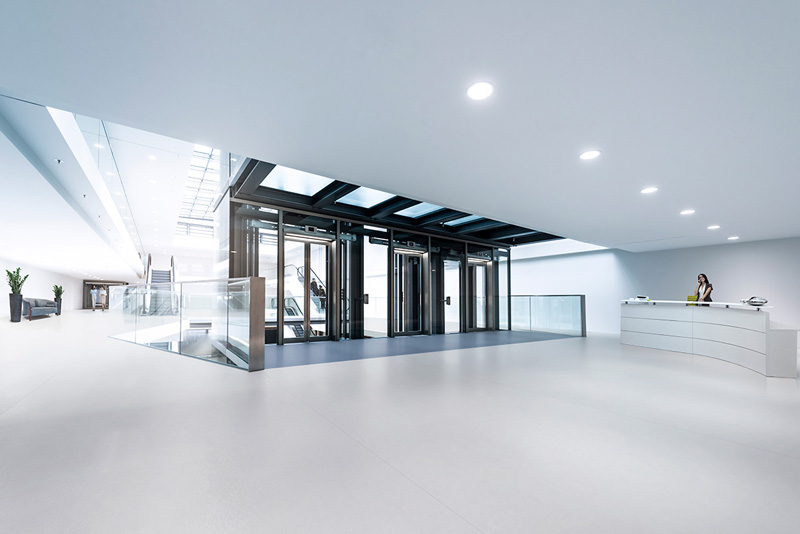 Altro: Operetta Carpet - News - Safety Flooring