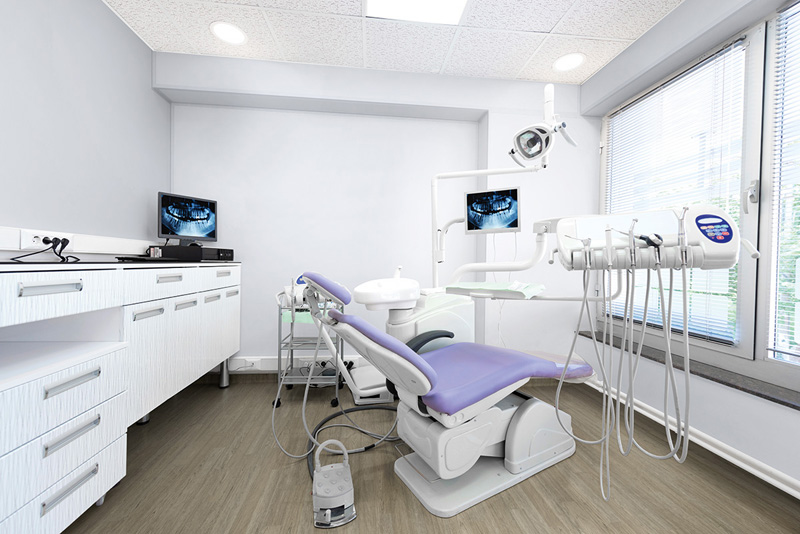 Altro Wood Safety Vintage Cherry, Whiterock Satins Cesco - News - Safety Flooring