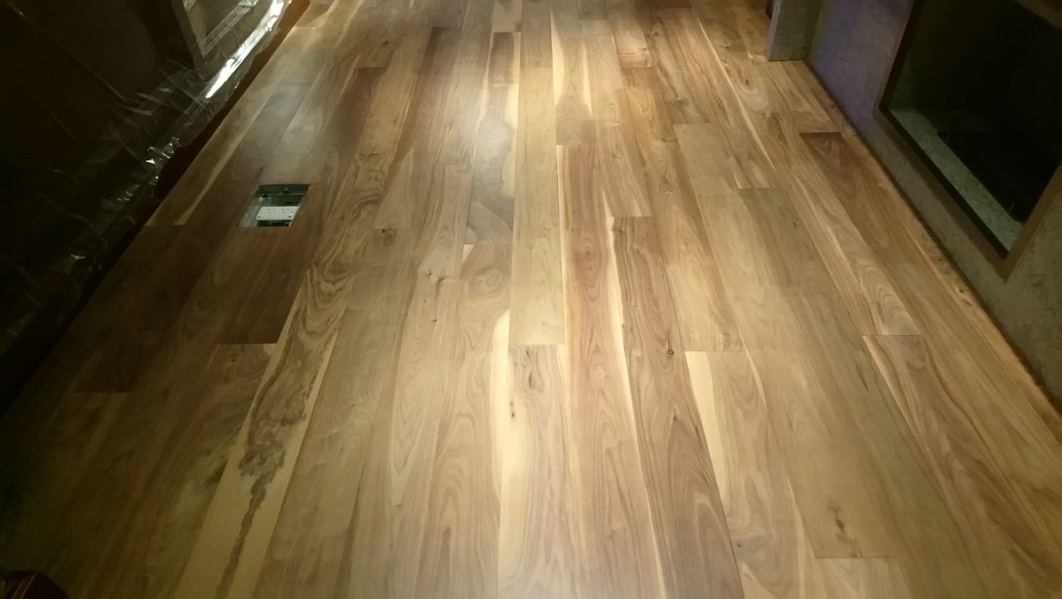 commercial-portfolio-conrad-st-james-hotel-sanding-sealing (1)