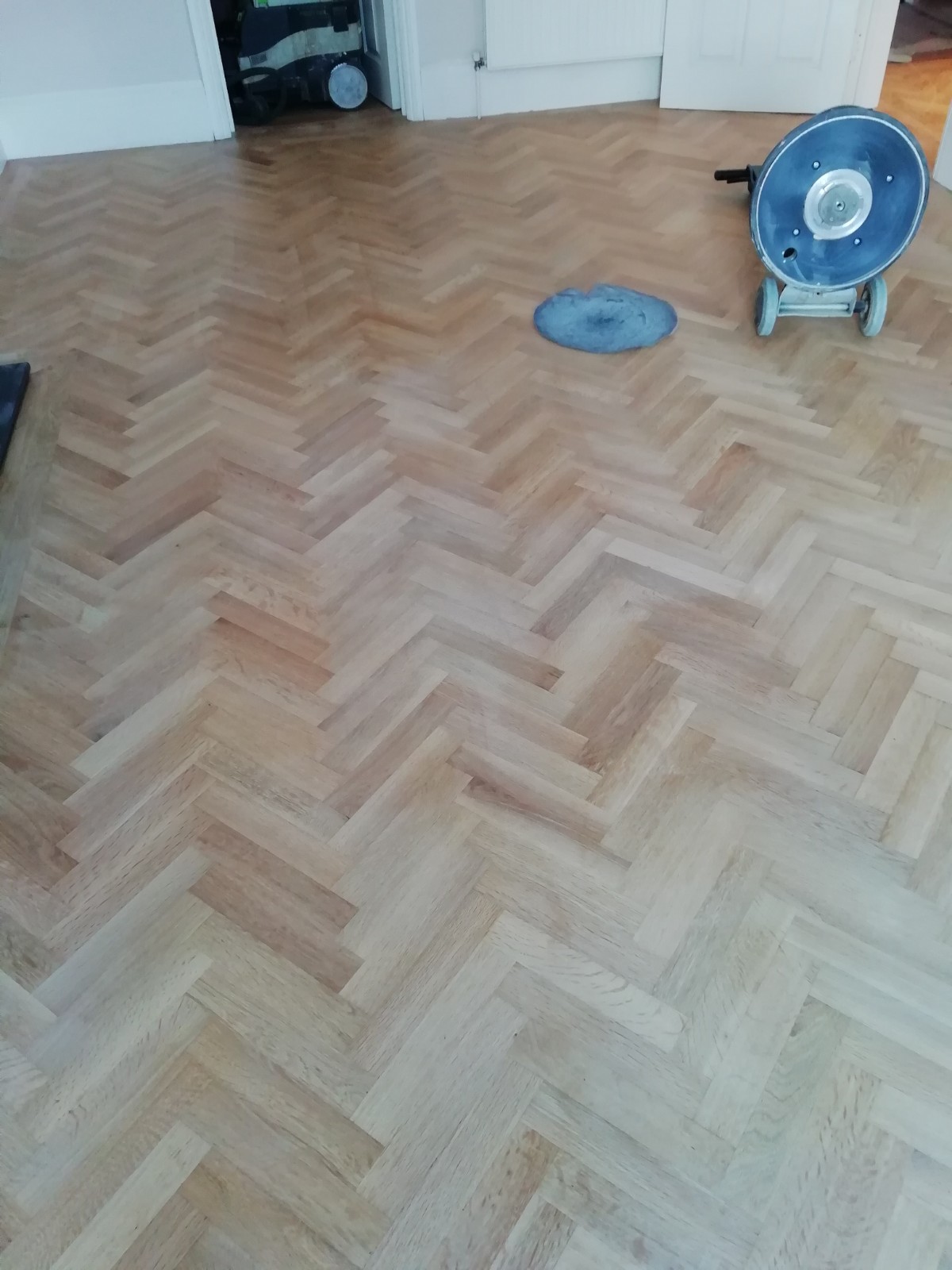 portfolio herringbone-floor-sanding-sealing-putney (4)