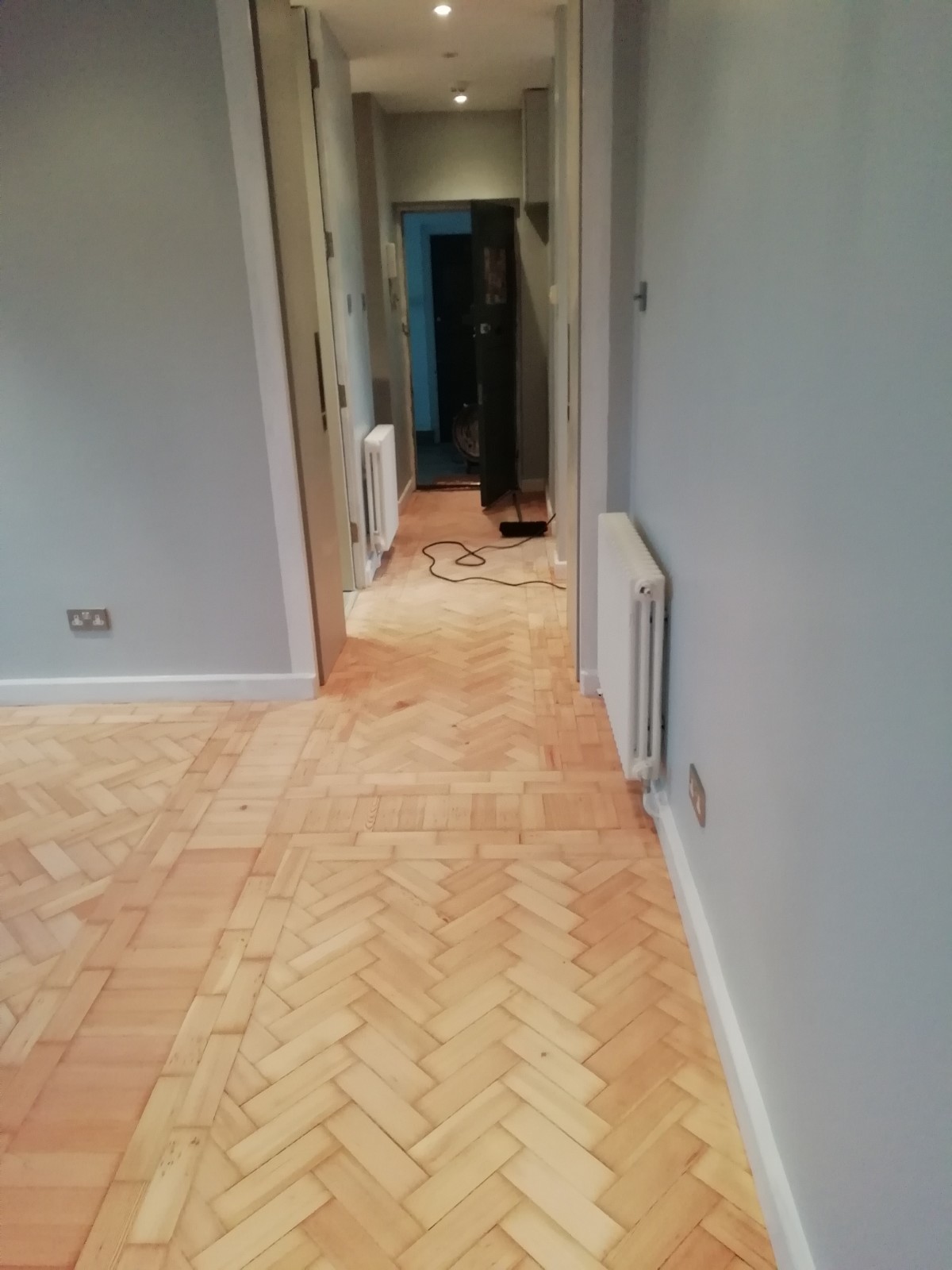 portfolio herringbone-floor-sanding-sealing-putney (6)