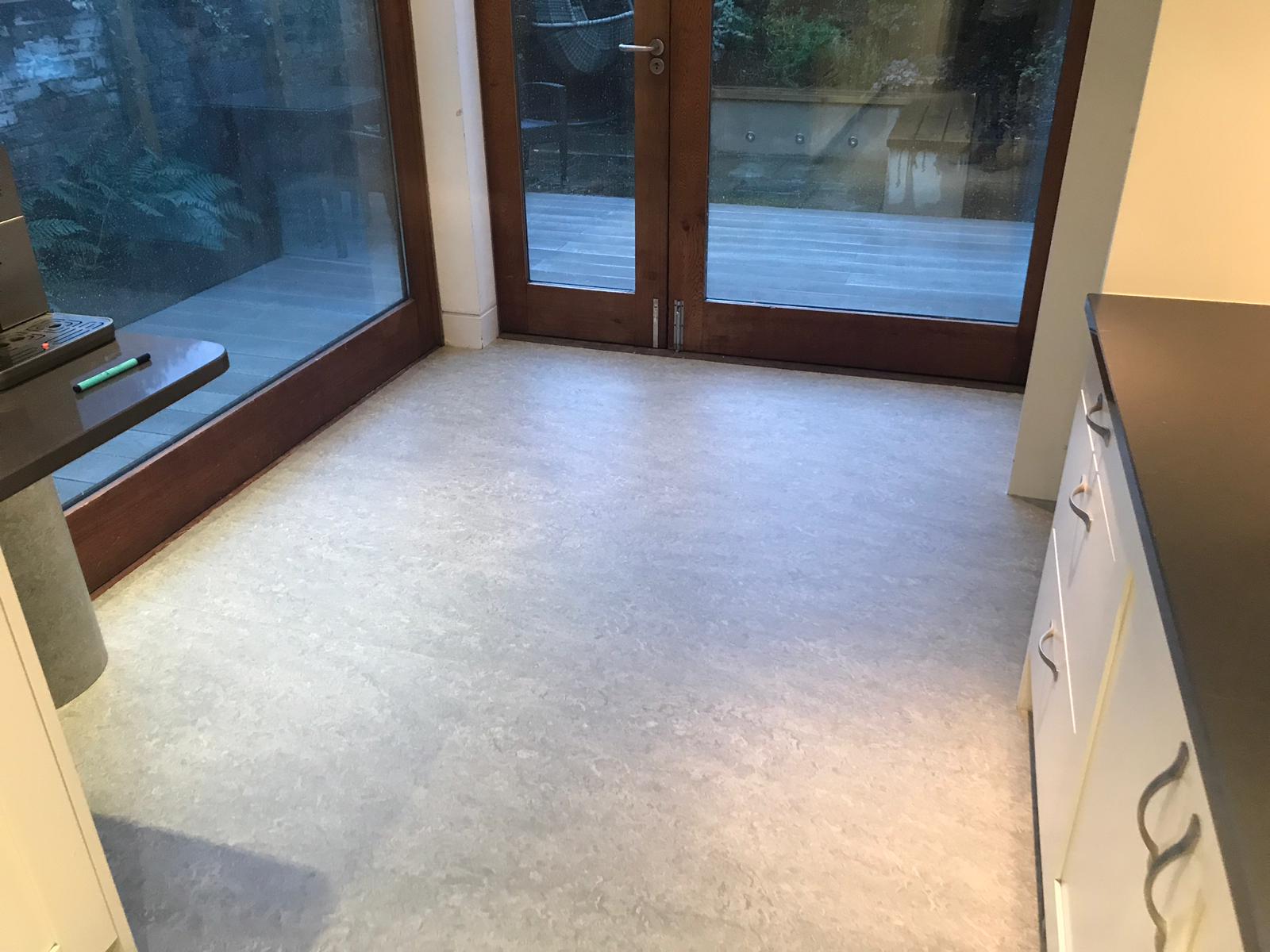 portfolio-smooth-floors-marmoleum-serene-grey-flooring-vauxhall (5)
