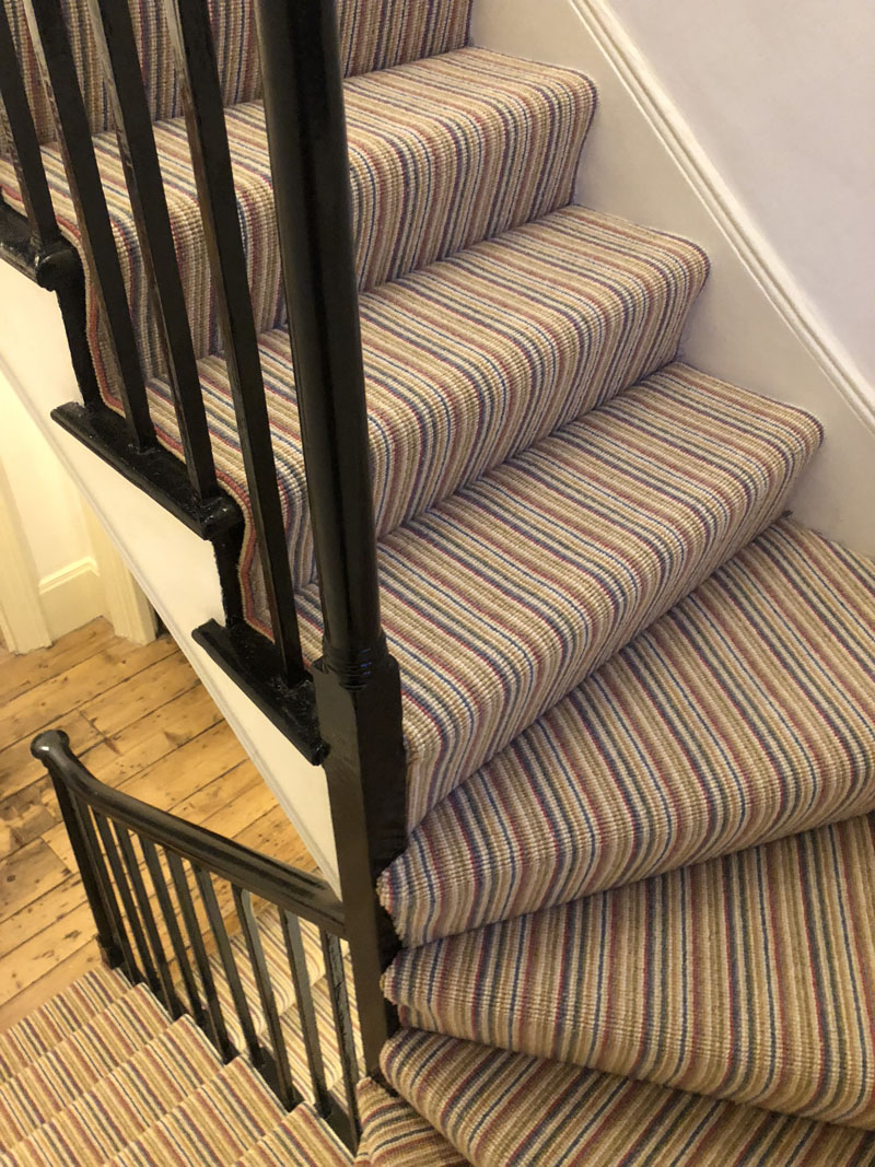 portfolio-striped-carpet-stairs-installation-soho (1)