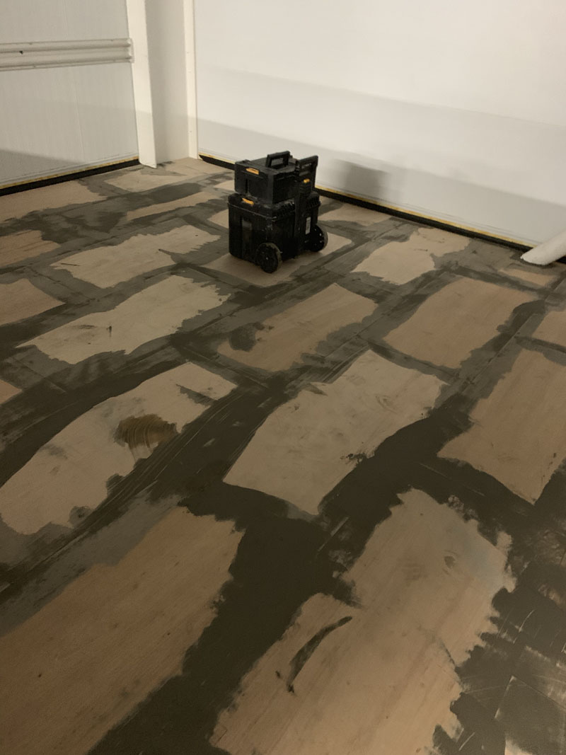 commercial-portfolio-montana-bakery-slough-floor-installation (5)