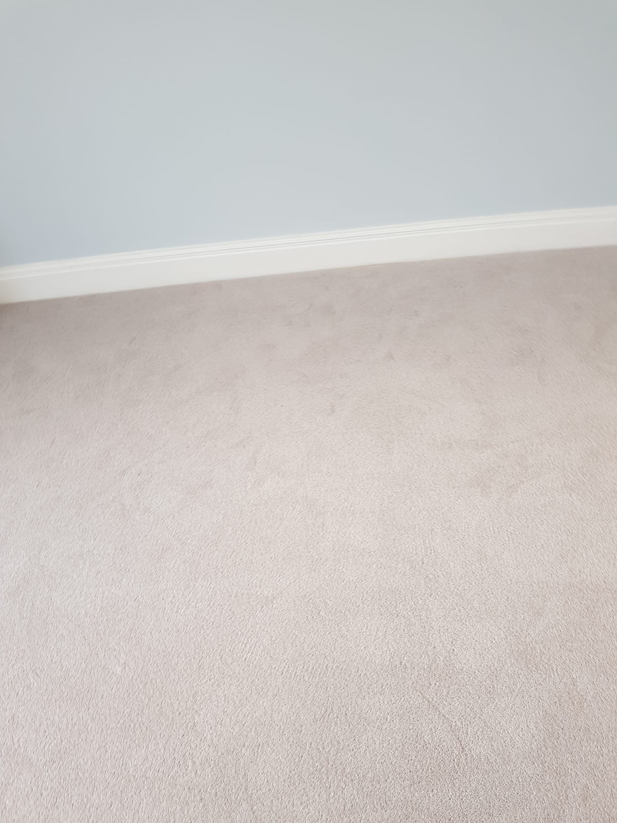 portfolio-grey-carpet-installation-shepherds-bush (2)