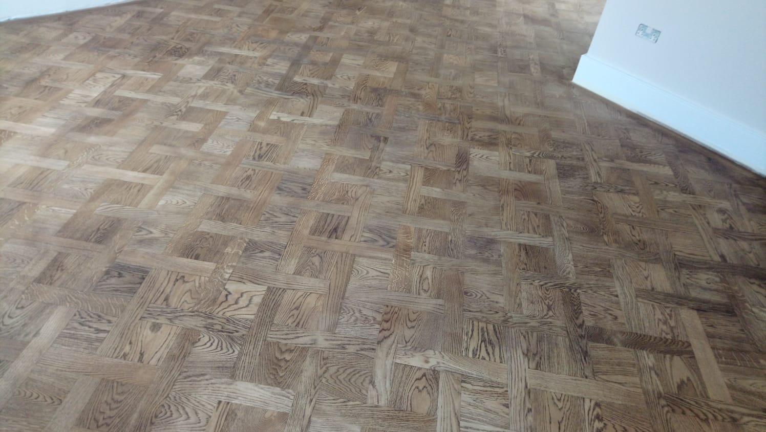 portfolio-herringbone-wood-floor-sanding-barnes (11)
