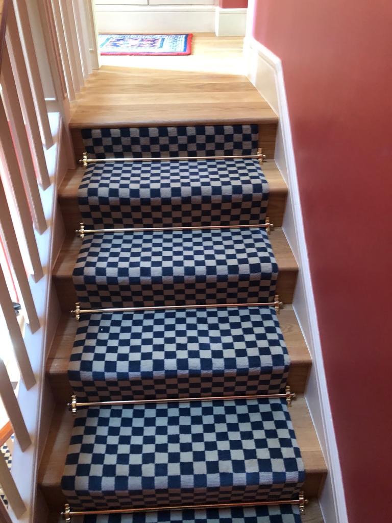 portfolio projects black-and-white-carpet-installation-balham (12)