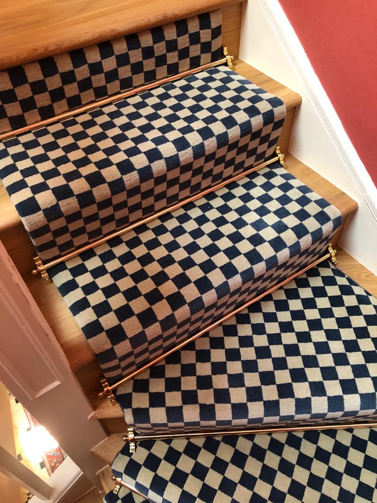 portfolio projects black-and-white-carpet-installation-balham (8)