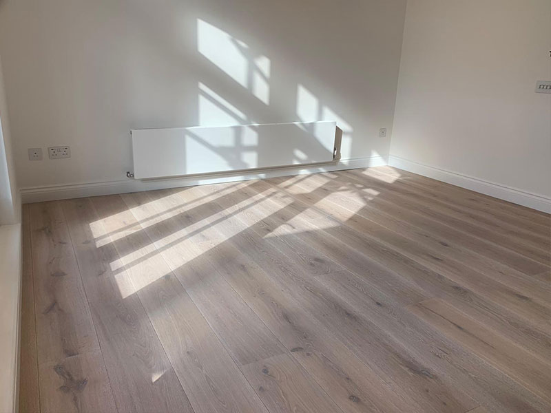 portfolio-staki-white-oil-wood-flooring-installation-chelsea